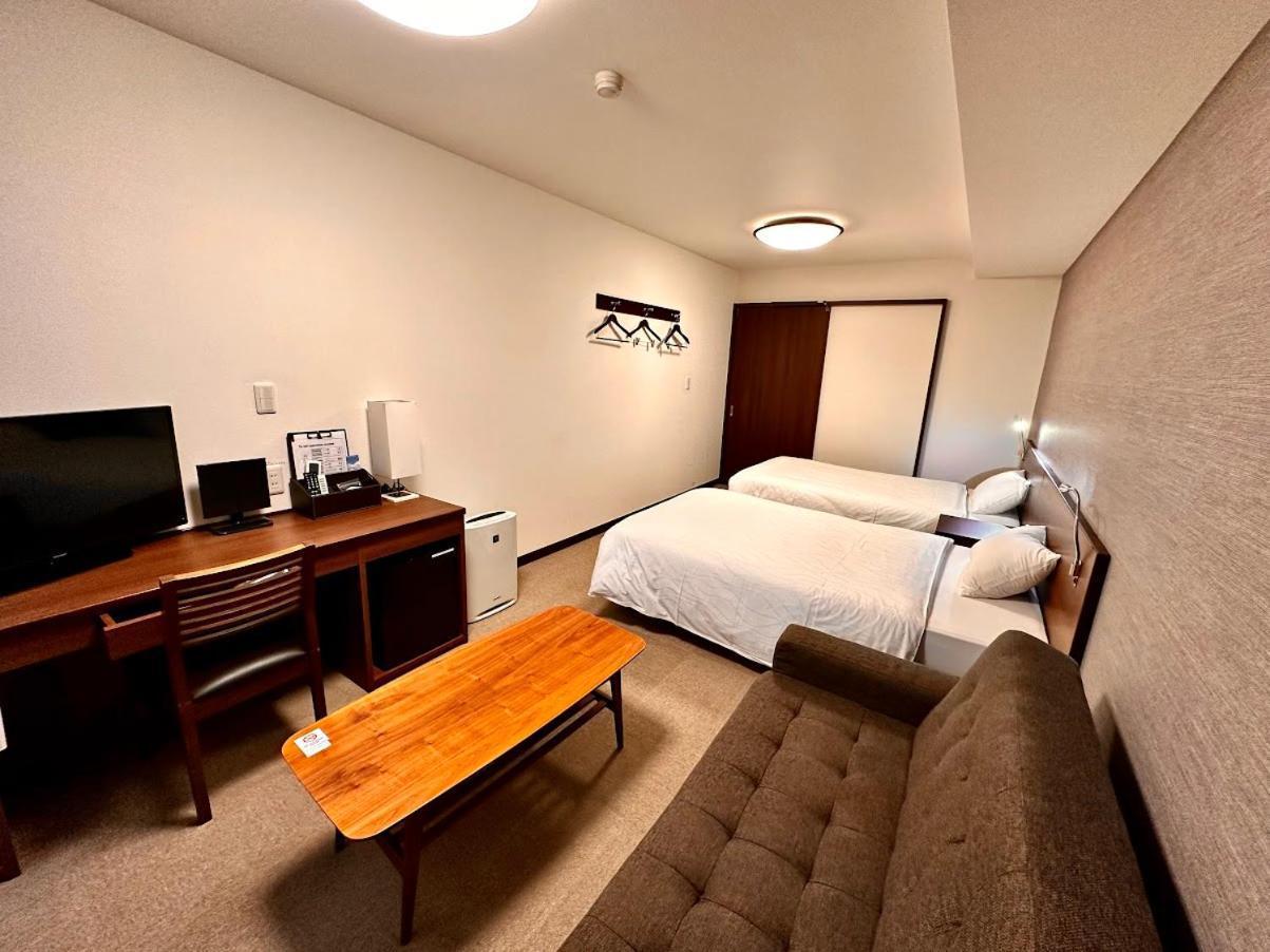 Hotel Togariishi Тино Экстерьер фото