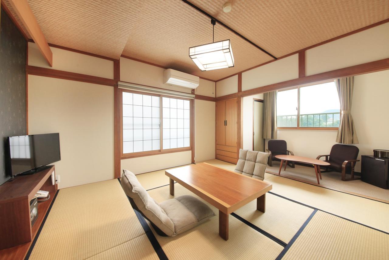 Hotel Togariishi Тино Экстерьер фото