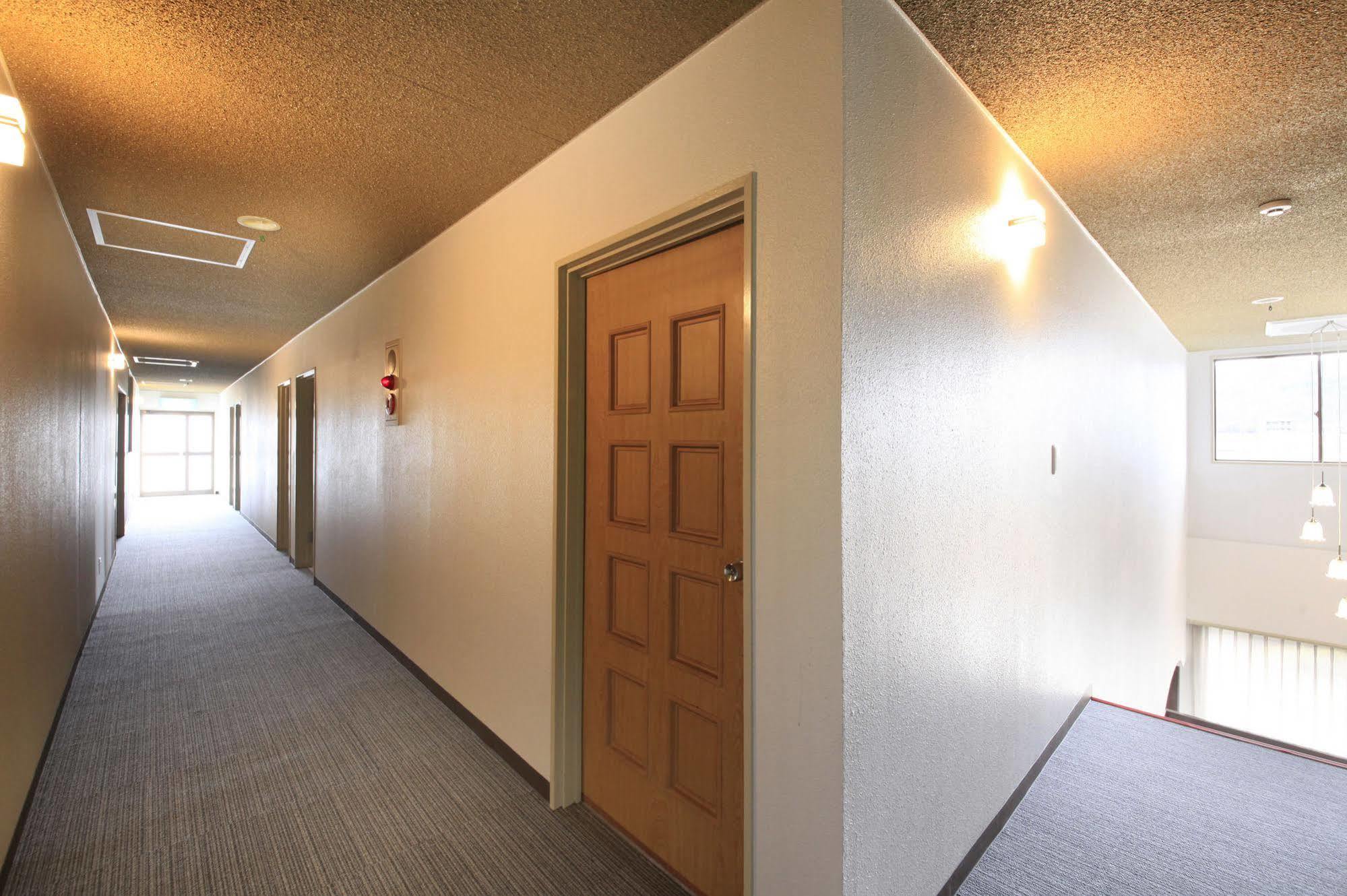 Hotel Togariishi Тино Экстерьер фото